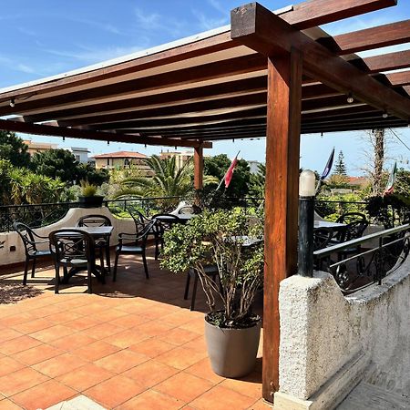 Hotel Redebora Torregrotta エクステリア 写真